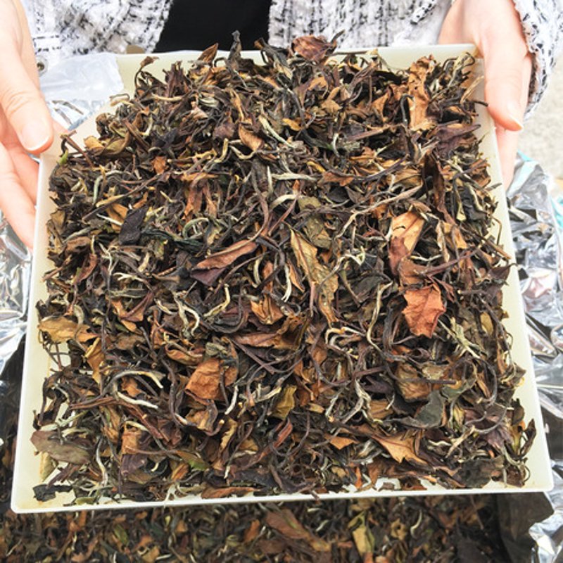 你是否对各种绿茶品种充满好奇?今天就让我们一起探索绿茶中的顶级选手,看看哪一款能成为你的新宠。